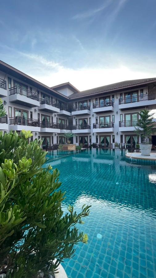 Suansukpattaya Apartamento Praia de Jomtien Exterior foto